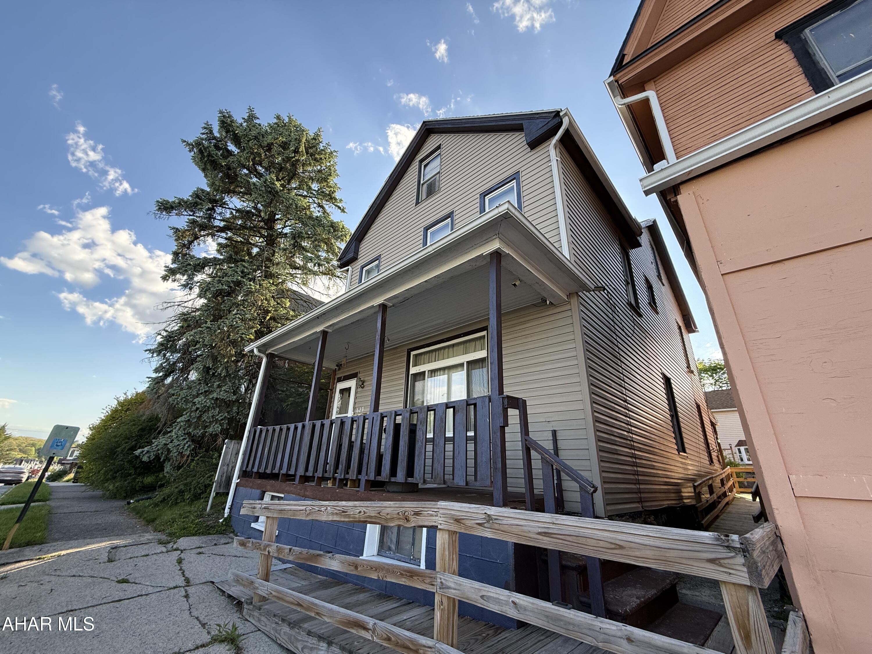 Three bedroom, one bath handyman special with plenty of potential! This home features a spacious first floor with great living space, a large kitchen ready for your personal touch, and three bedrooms located upstairs. Whether you're looking for your next investment property or a home to make your own, this property offers a great opportunity to add value and build equity. Don't miss the chance to bring your vision to life!