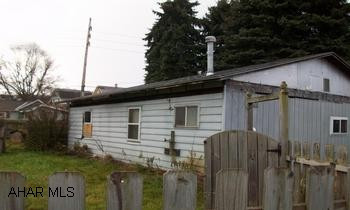 sold as is. $500 bonus to selling agent if under contract by 05/15/2010.
