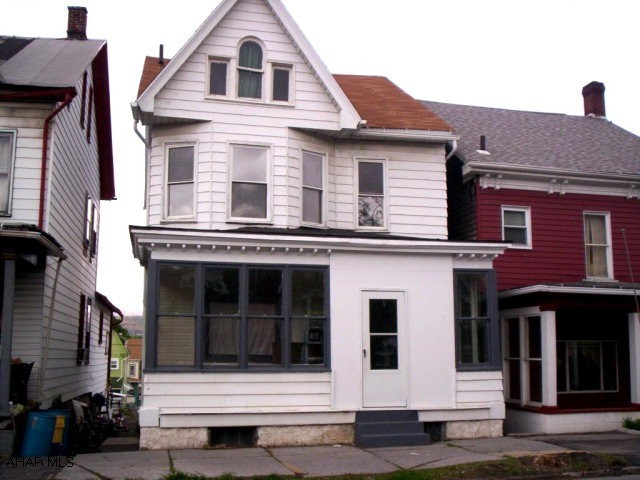 Bell Avenue, 3 bedroom home.  Very clean, would make excellent rental or starter home. New carpet on 1st fl and new tile in kitchen.  Fresh paint.