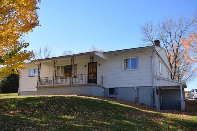 Maple Hollow - Residential
