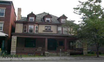 Super Nice 2 Unit brick. Currently rented to 7 students each paying 240/mo & all ulilities. Motivated Seller- Bring Offers