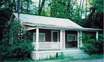 Mobile Home and two cottages on nice lot on the Riverfront. Mobile Home and two cottages sold as one property. All come with furnishings, are heated, have water and bathroom.