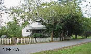 Sweet house on large lot.  Oversized 2-car garage with 2nd floor.  Updated mechanics & roof.  Very peaceful setting. Sweet house on large lot.   Oversized 2-car garage with 2nd floor.  Updated mechanics & roof.  Very peaceful setting.
