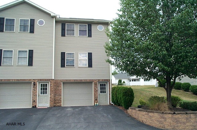 Applewood - Residential