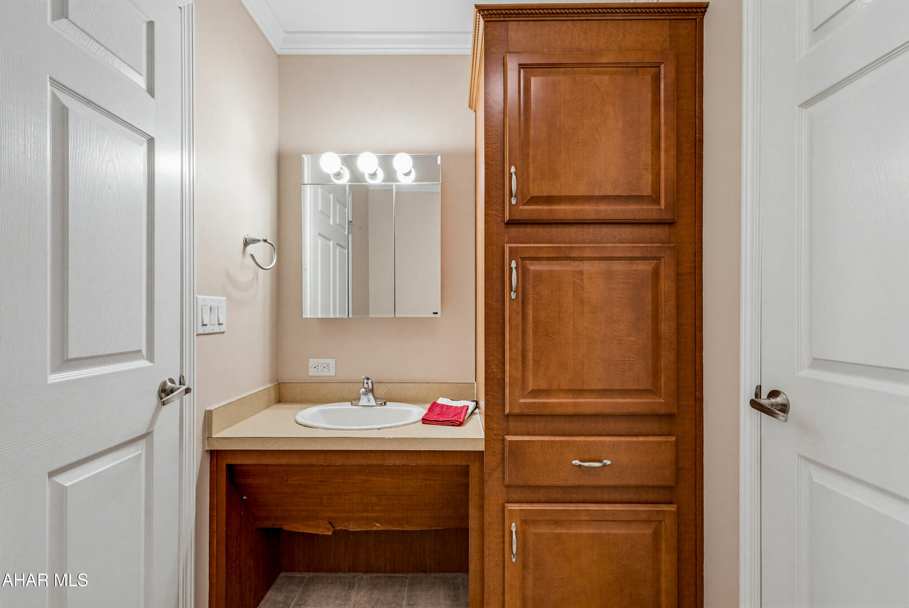 Deer Meadow 55+ Gated Community - Residential