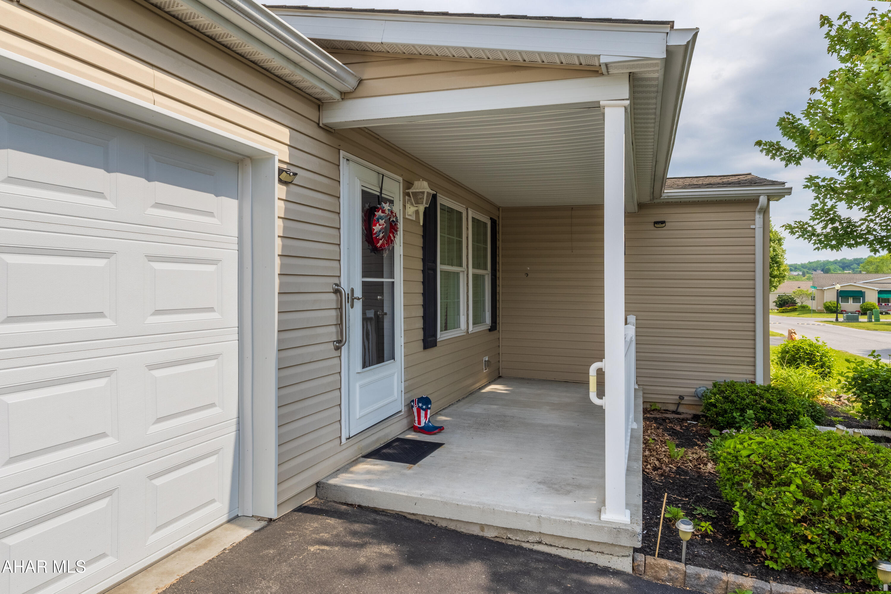 Deer Meadow 55+ Gated Community - Residential