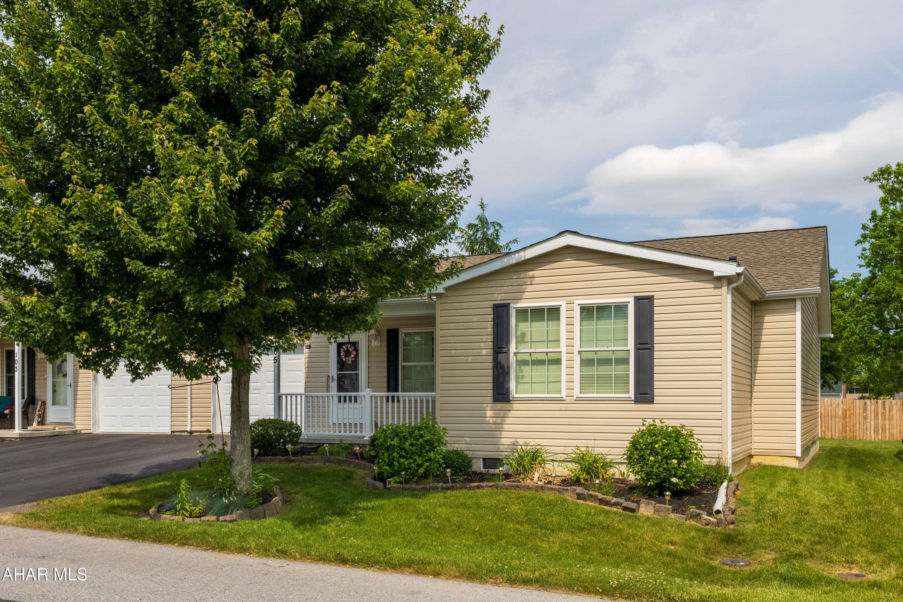 Deer Meadow 55+ Gated Community - Residential