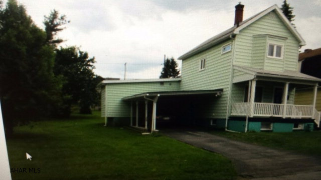 Maintenance free exterior. First floor laundry, bedroom and bath. Storage shed. Quiet neighborhood. Furnace and central air. Good quality home. Clean home.