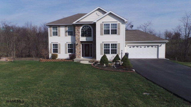 New stove and counter top March 2016, remodeled 2nd floor baths, walkout finished basement with family room, bonus room plus 1/2 bath, nice lot, main level family room with gas fireplace. The drive way is to be sealed and the interior of the garage to be painted.