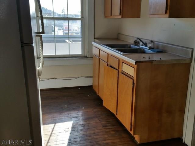 Unknown - Commercial Sale