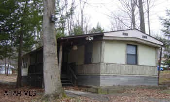 Property marketed "As Is."  Up for Auction. Property marketed "As Is"  Directions:  Glendale year round first right, right again on VIsta View. 1989 Atlantic mobile home.  Up for Auction.