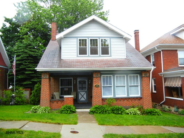 New furnace. Private yard. Vinyl fencing. Professionally landscaped. French doors into DR.