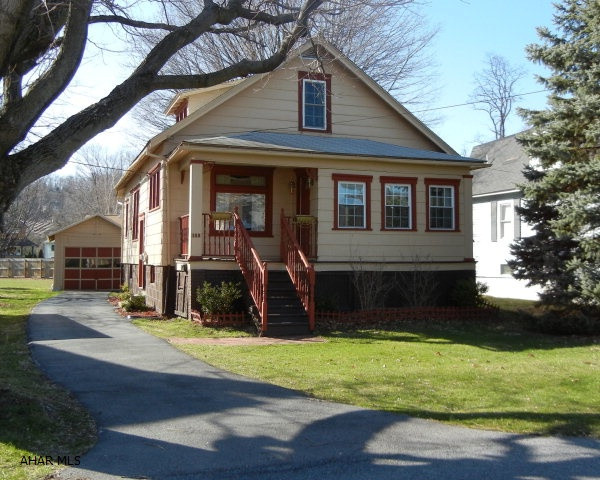 Nice 2 bedroom, 2 bathroom two story with open floor plan on 1st floor.  Laminate flooring in living room and dining room.  1st floor laundry and office.  Newer furnace and more.  Take a look!