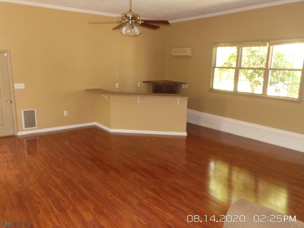 Hickory Hills - Residential