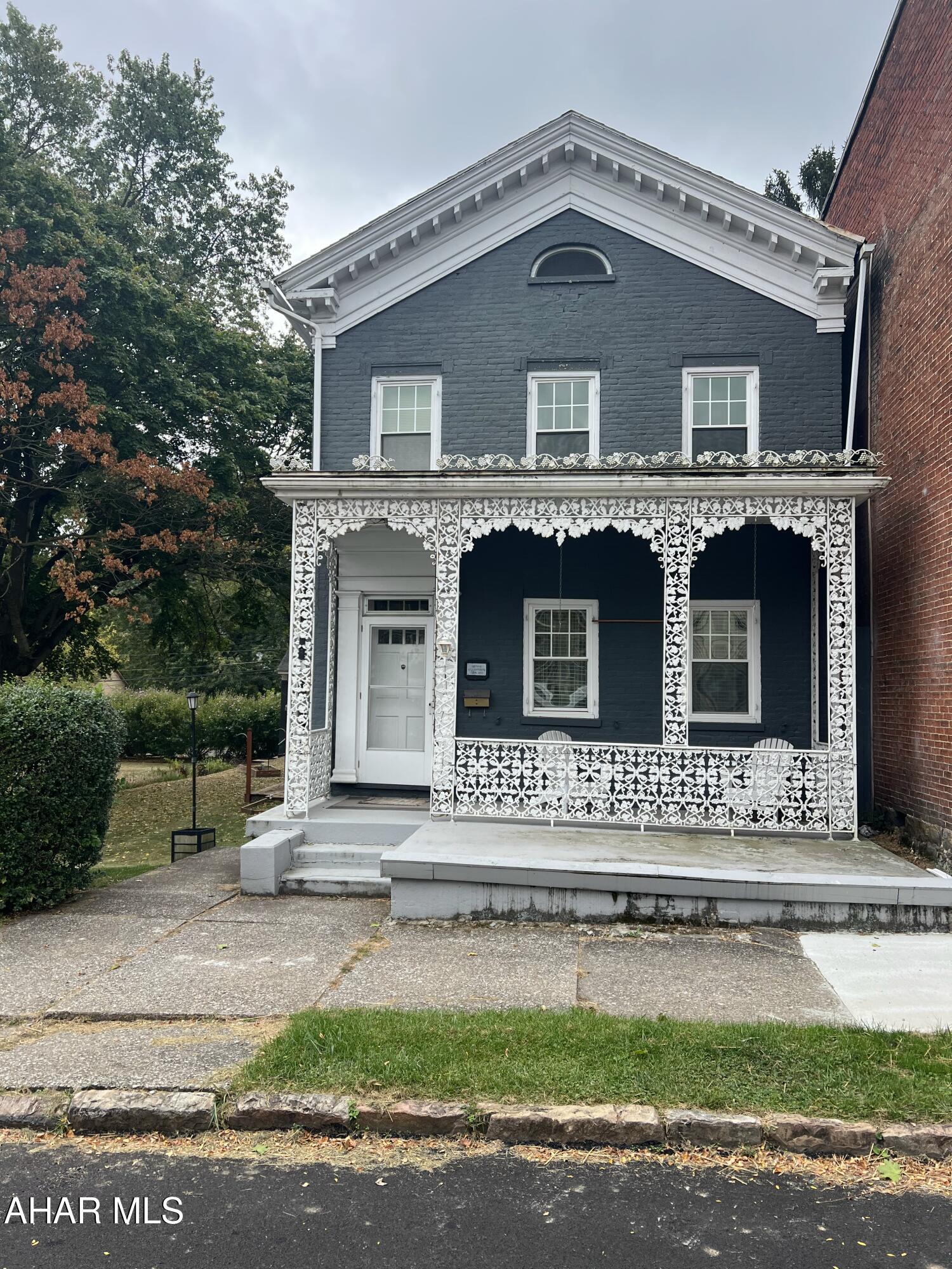 Hollidaysburg - Residential