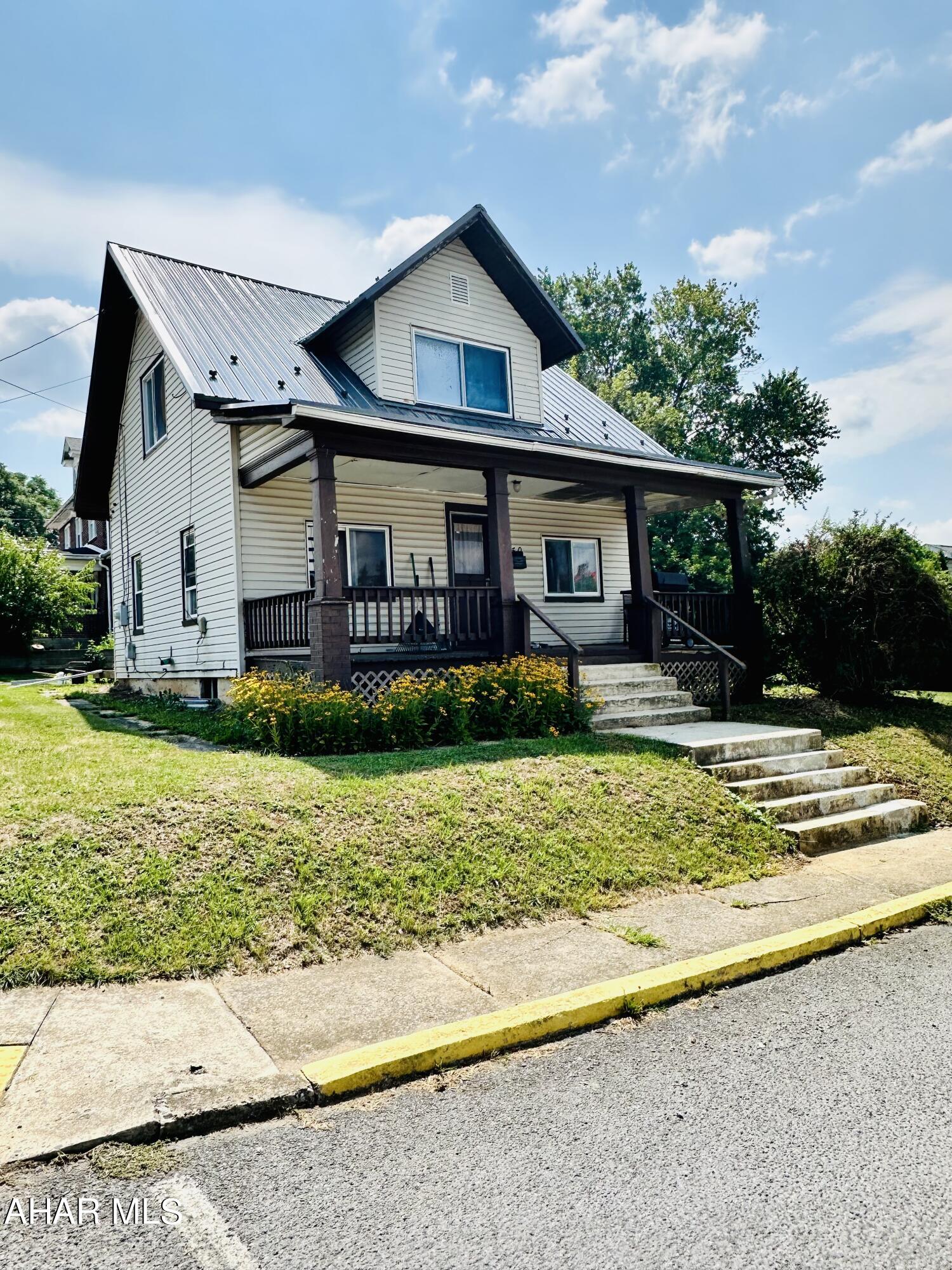 This beautiful home sits on a double, corner lot in the heart of McConnellsburg. The spacious living room will give plenty of room for entertaining. Enjoy the large yard and newly built deck. Come check this house out today and see if its your next home.