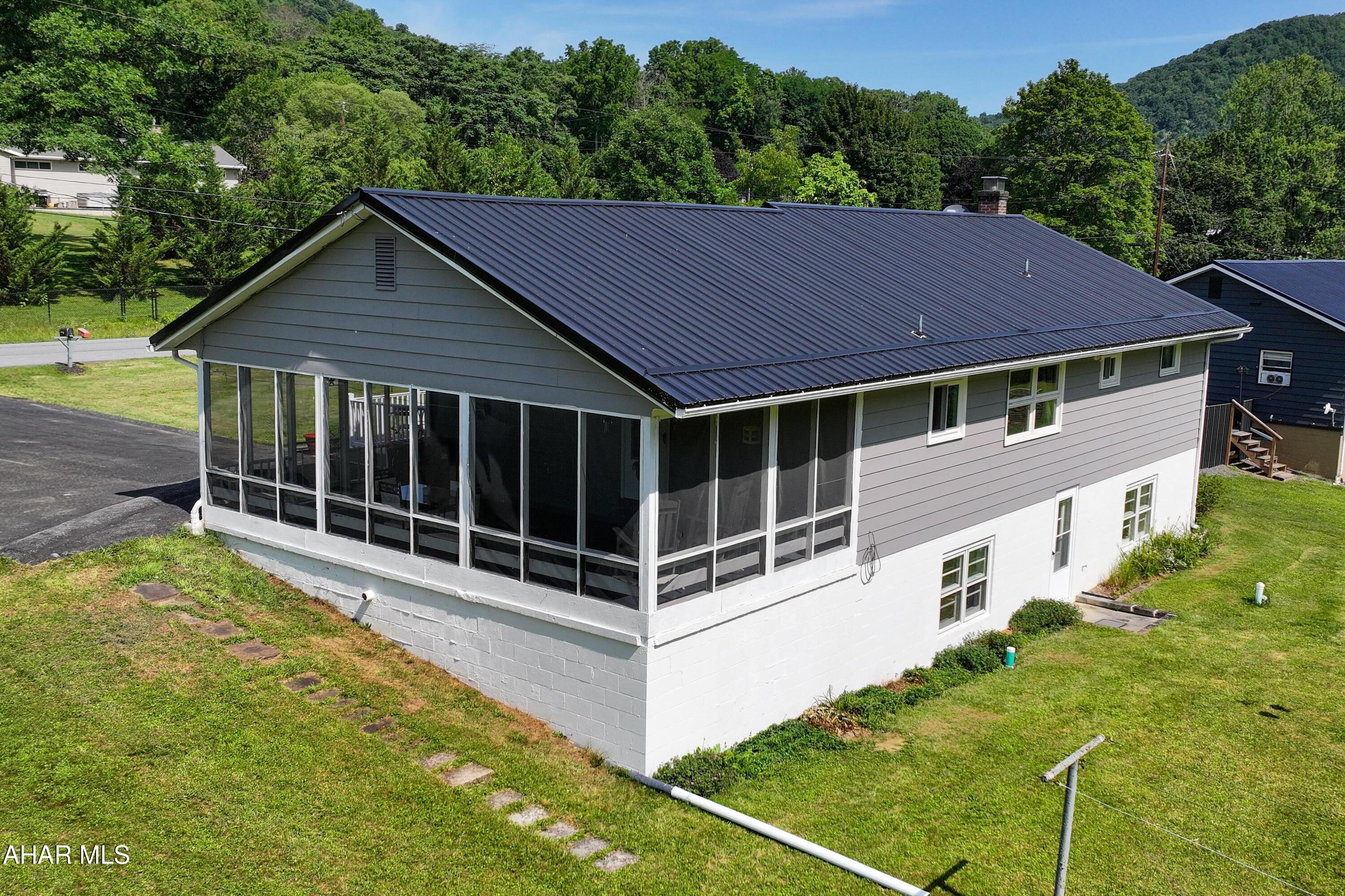 Foor Addition - Residential
