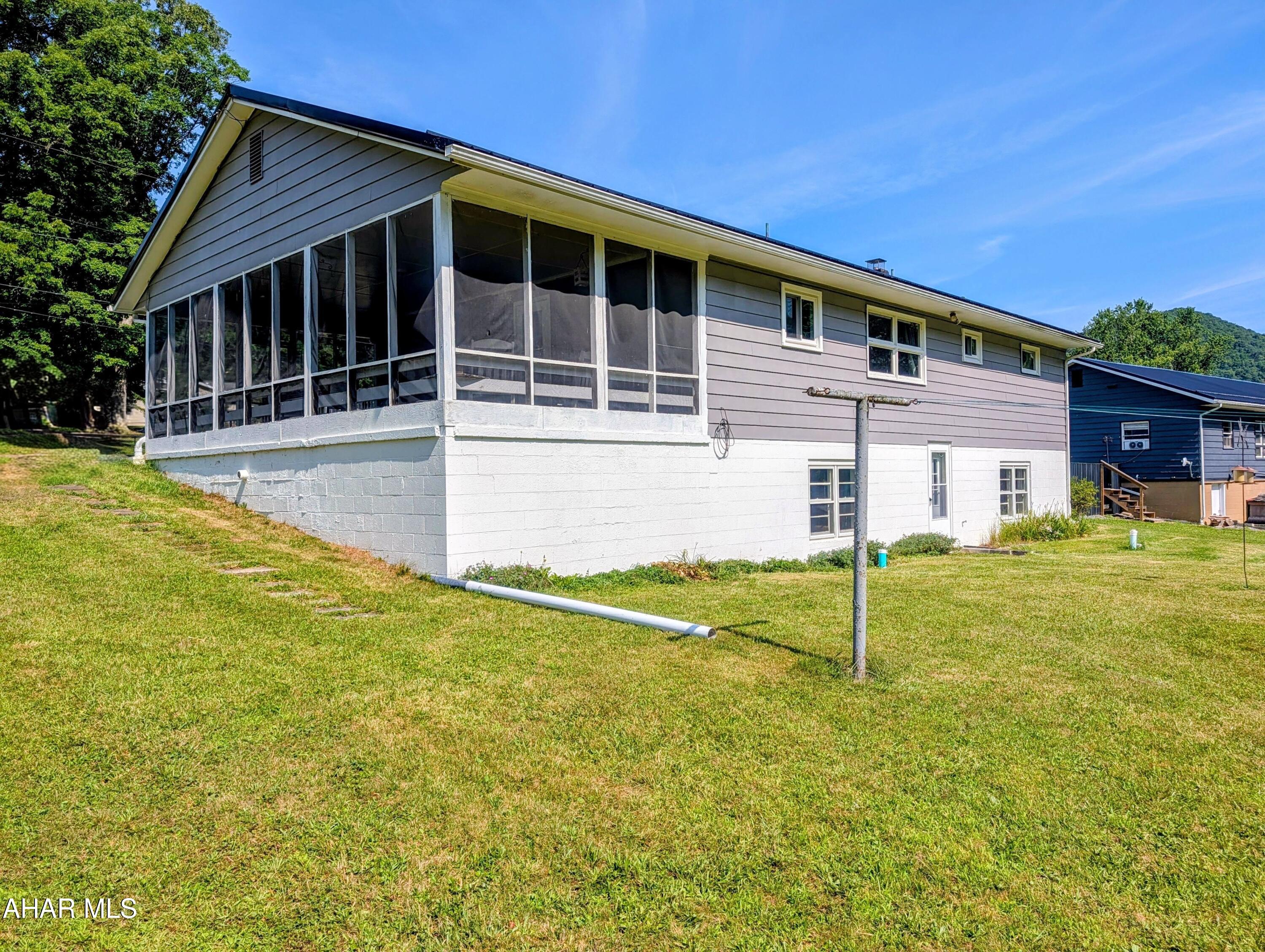 Foor Addition - Residential