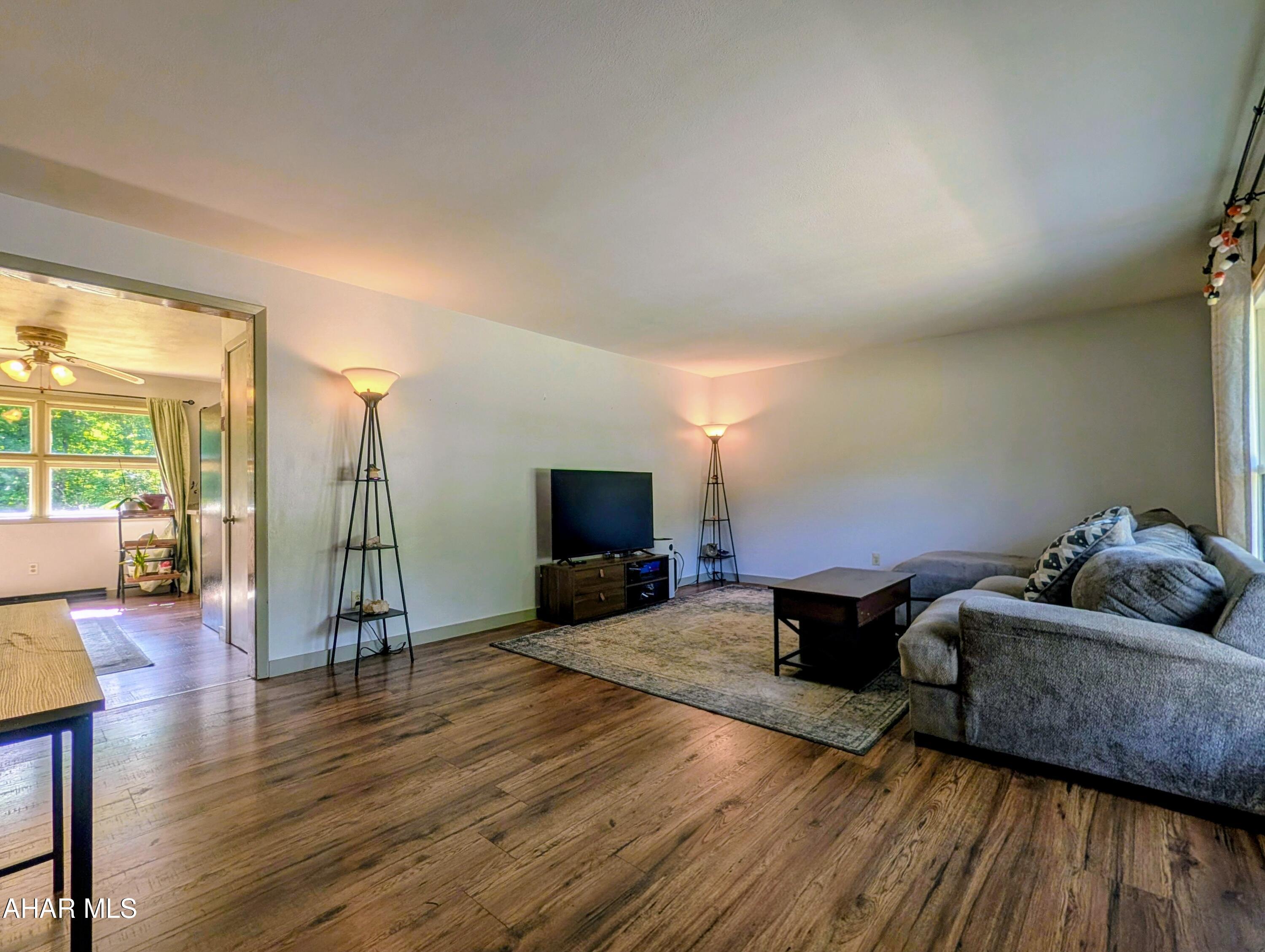 Foor Addition - Residential