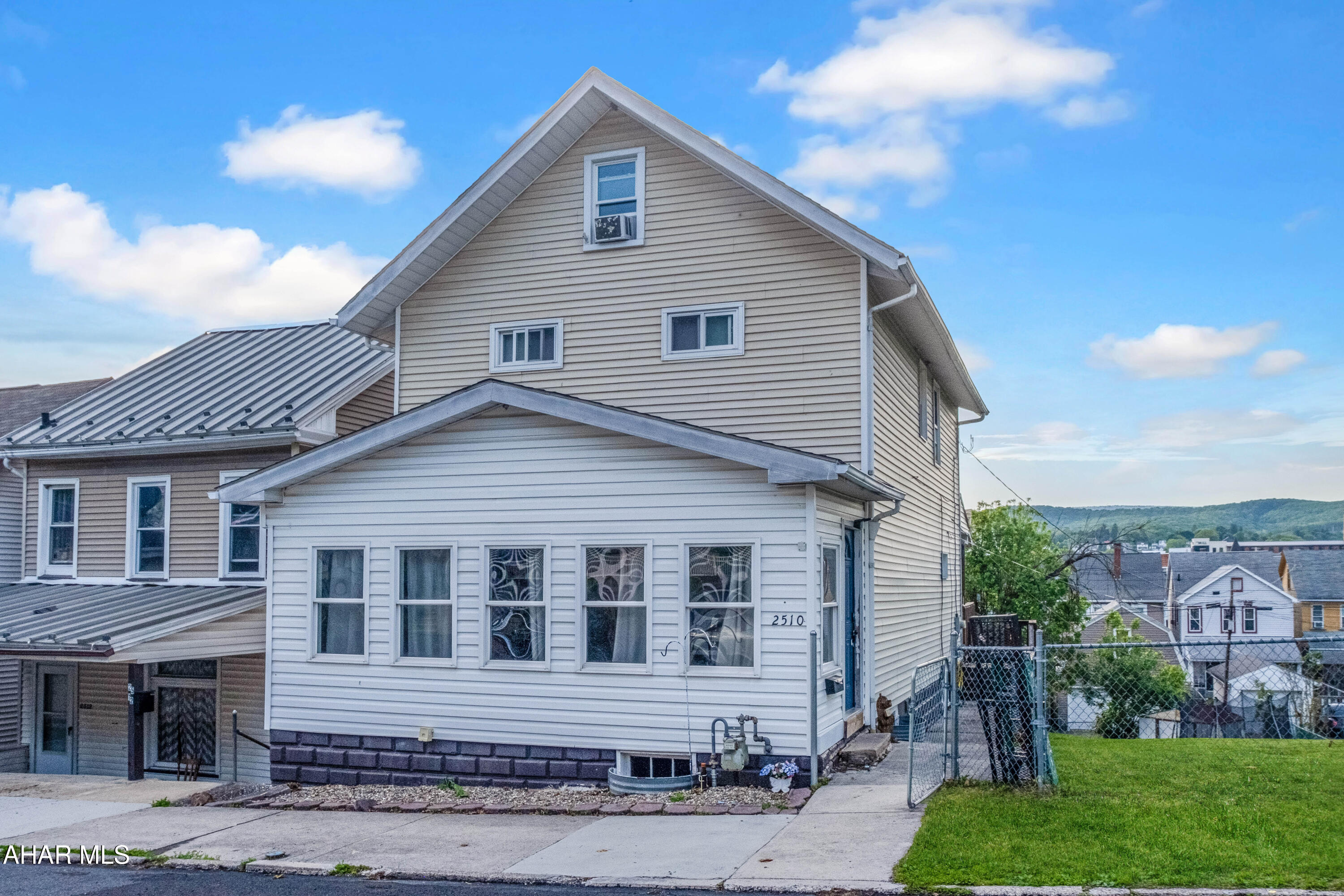 Columbia Park - Residential