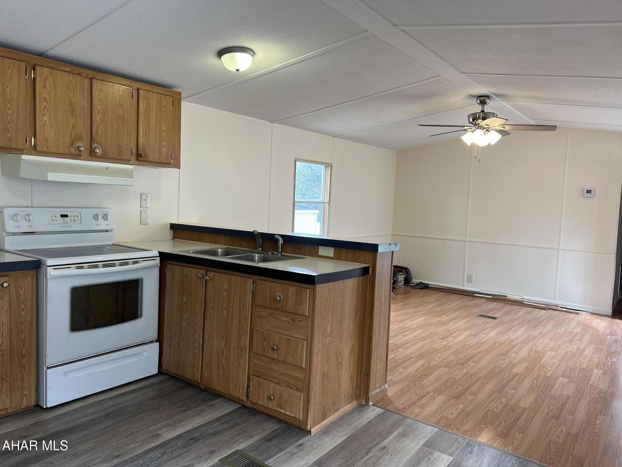 Pine Croft - Residential