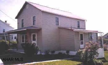 Very nicely maintained, newer roof & vinyl siding, newer kitchen & bath. Appointment only.