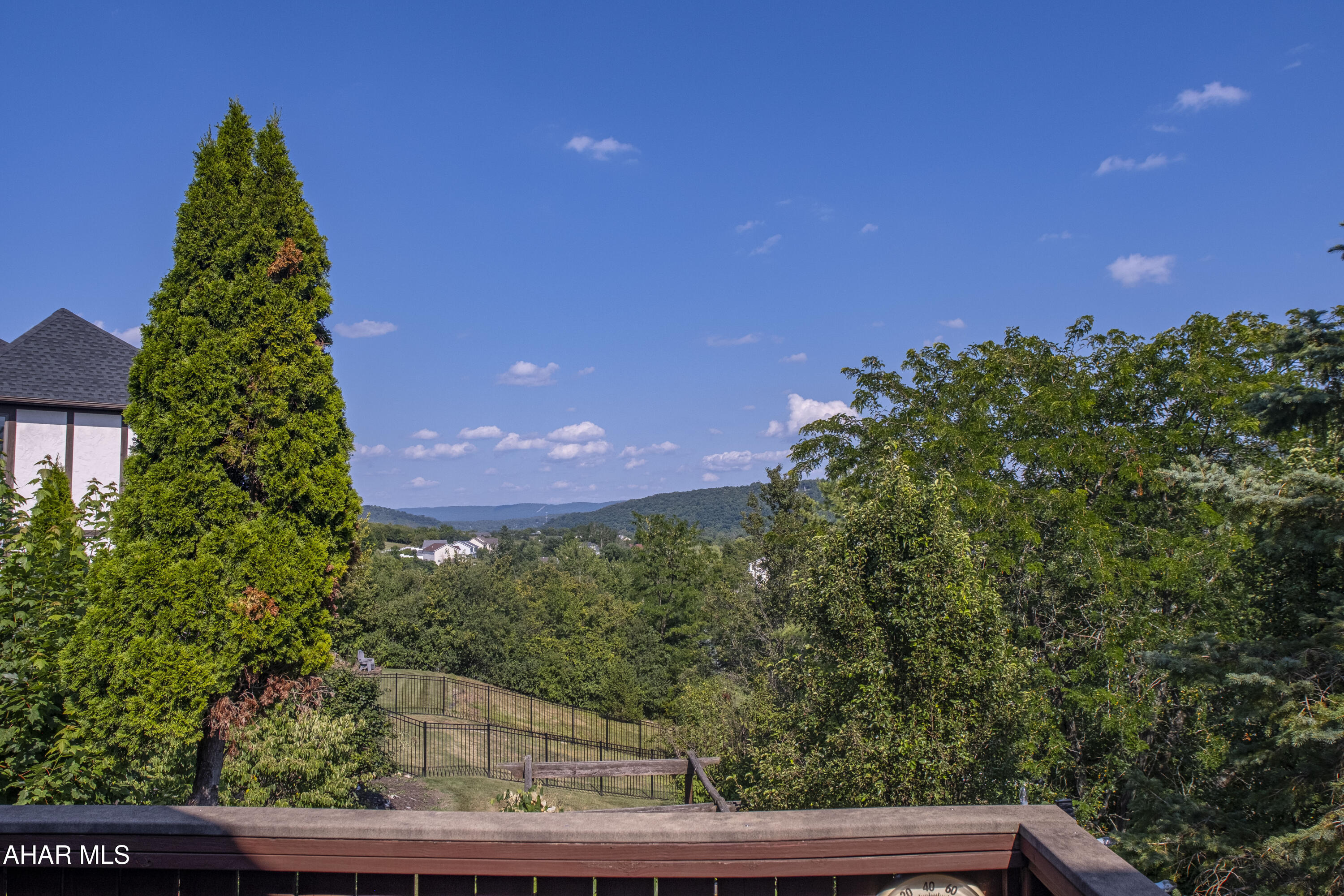 Holliday Heights - Residential
