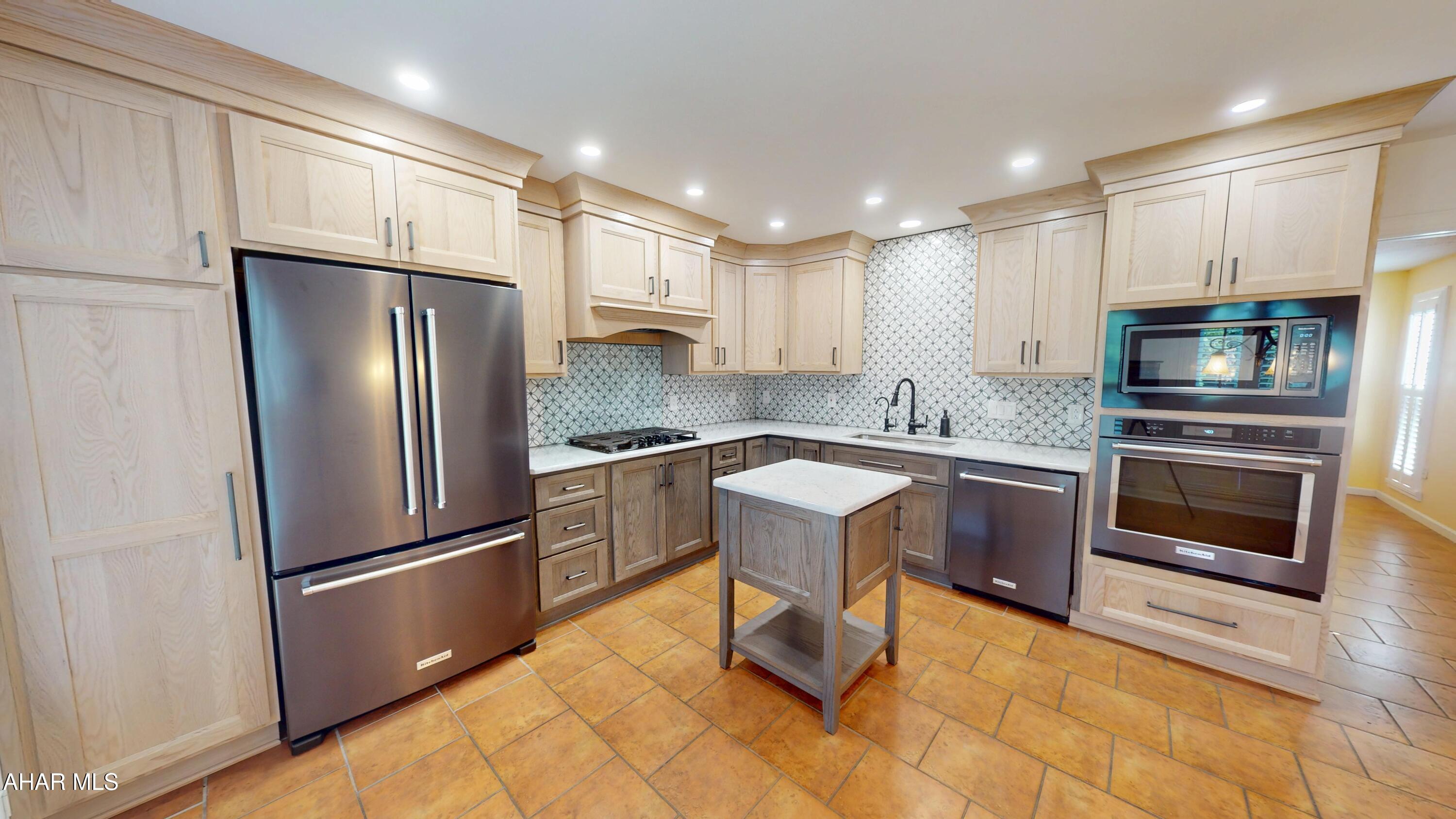 Holliday Heights - Residential