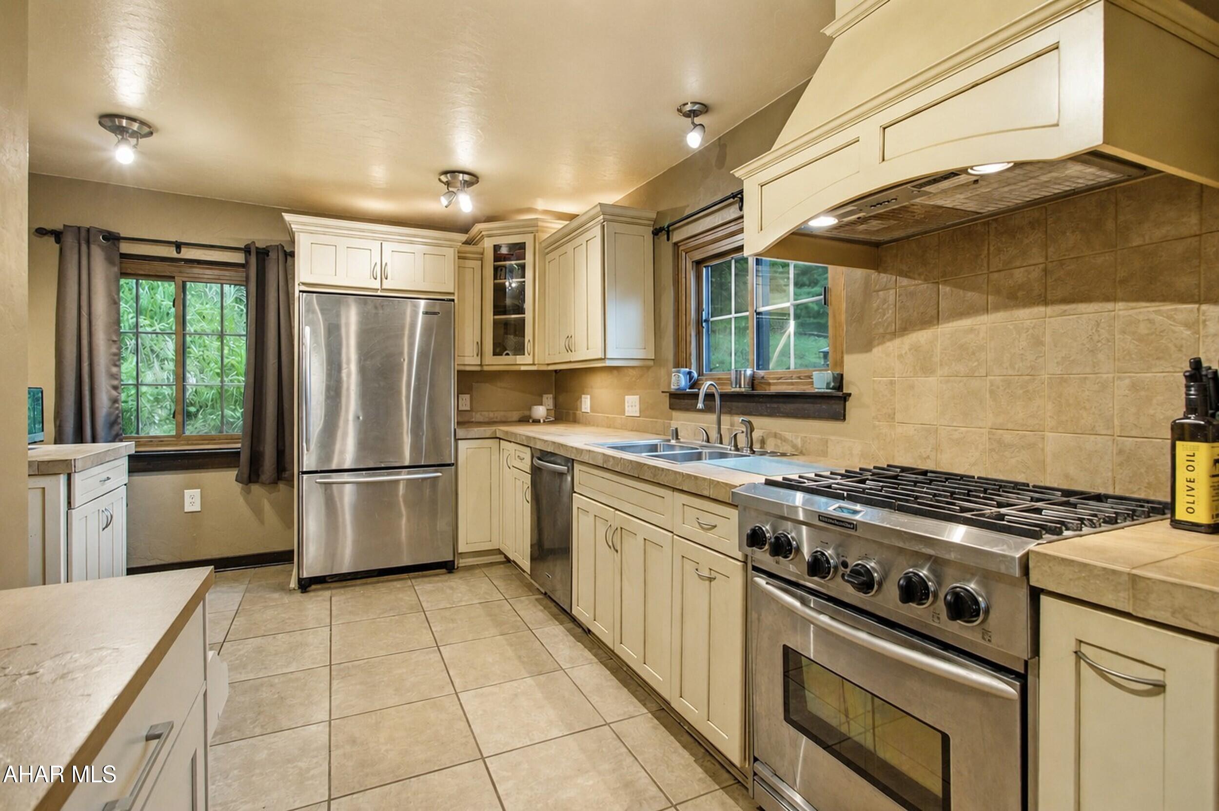 Reservoir Acres - Residential