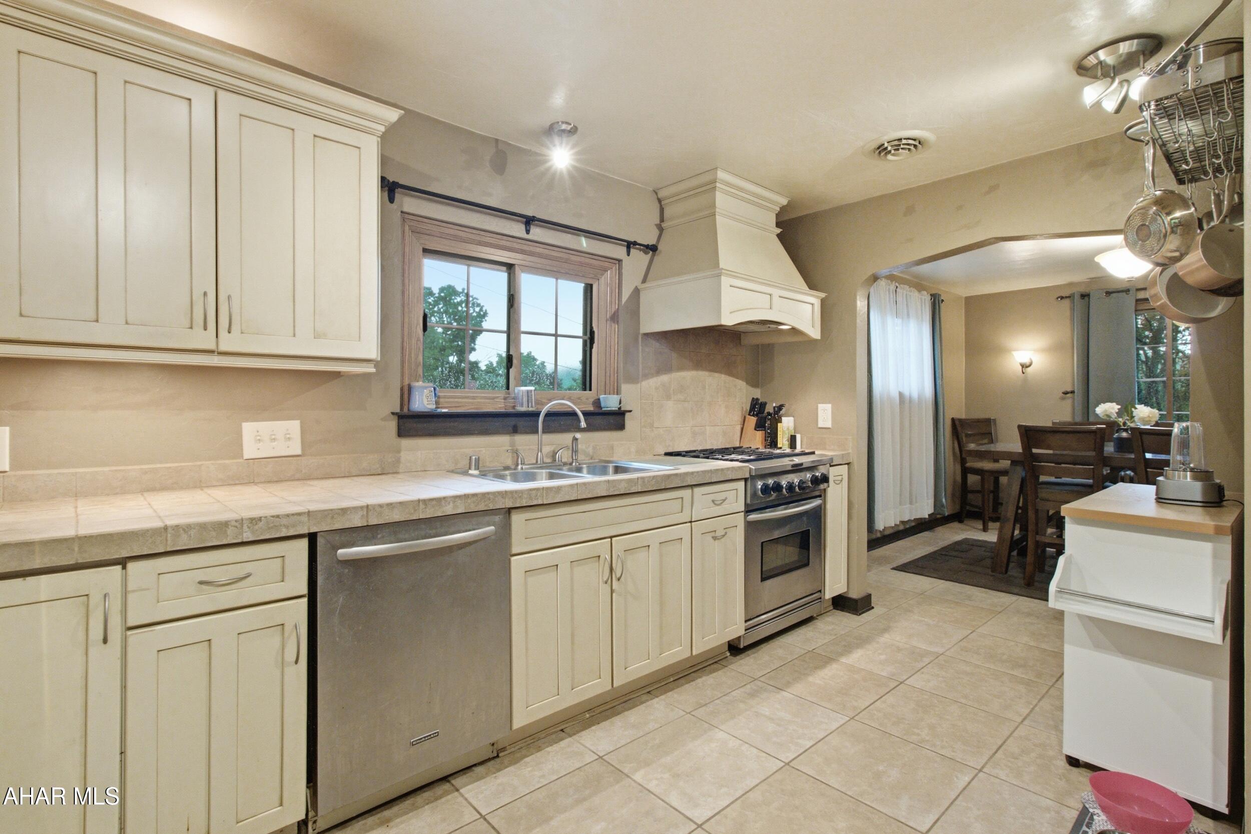 Reservoir Acres - Residential