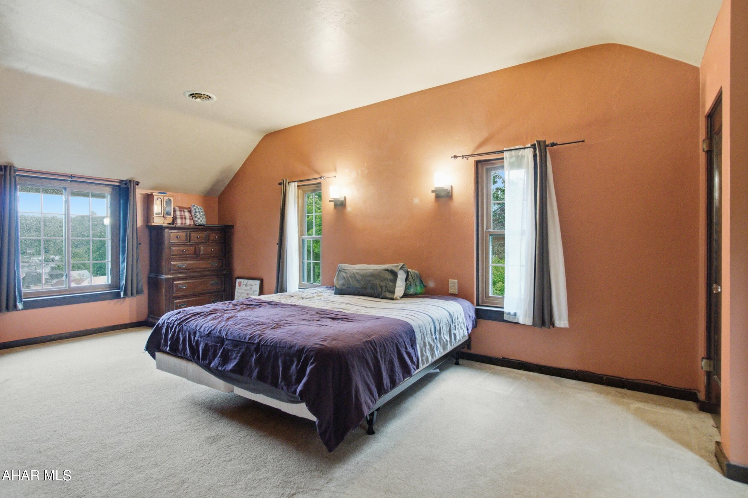 Reservoir Acres - Residential