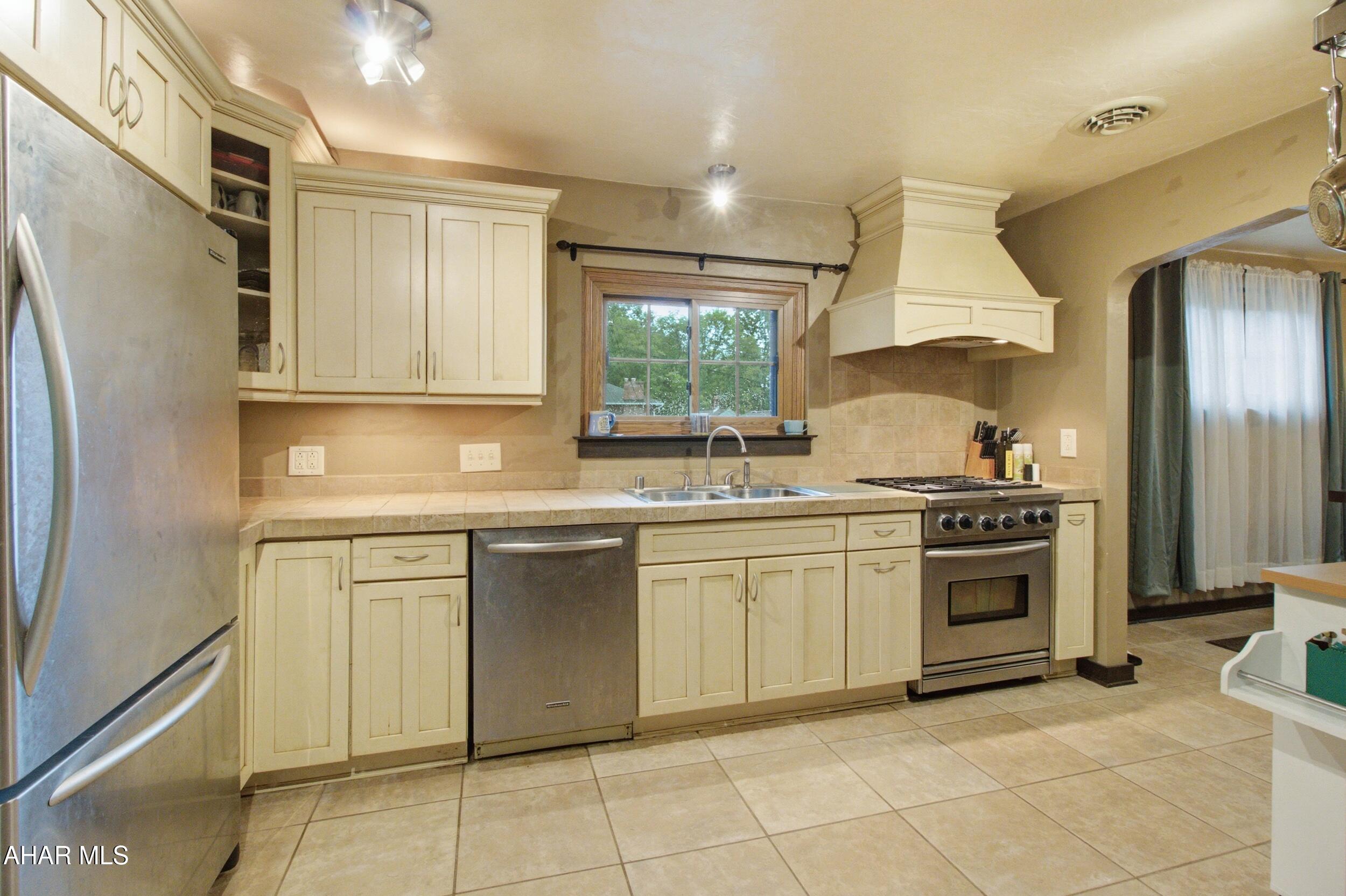Reservoir Acres - Residential