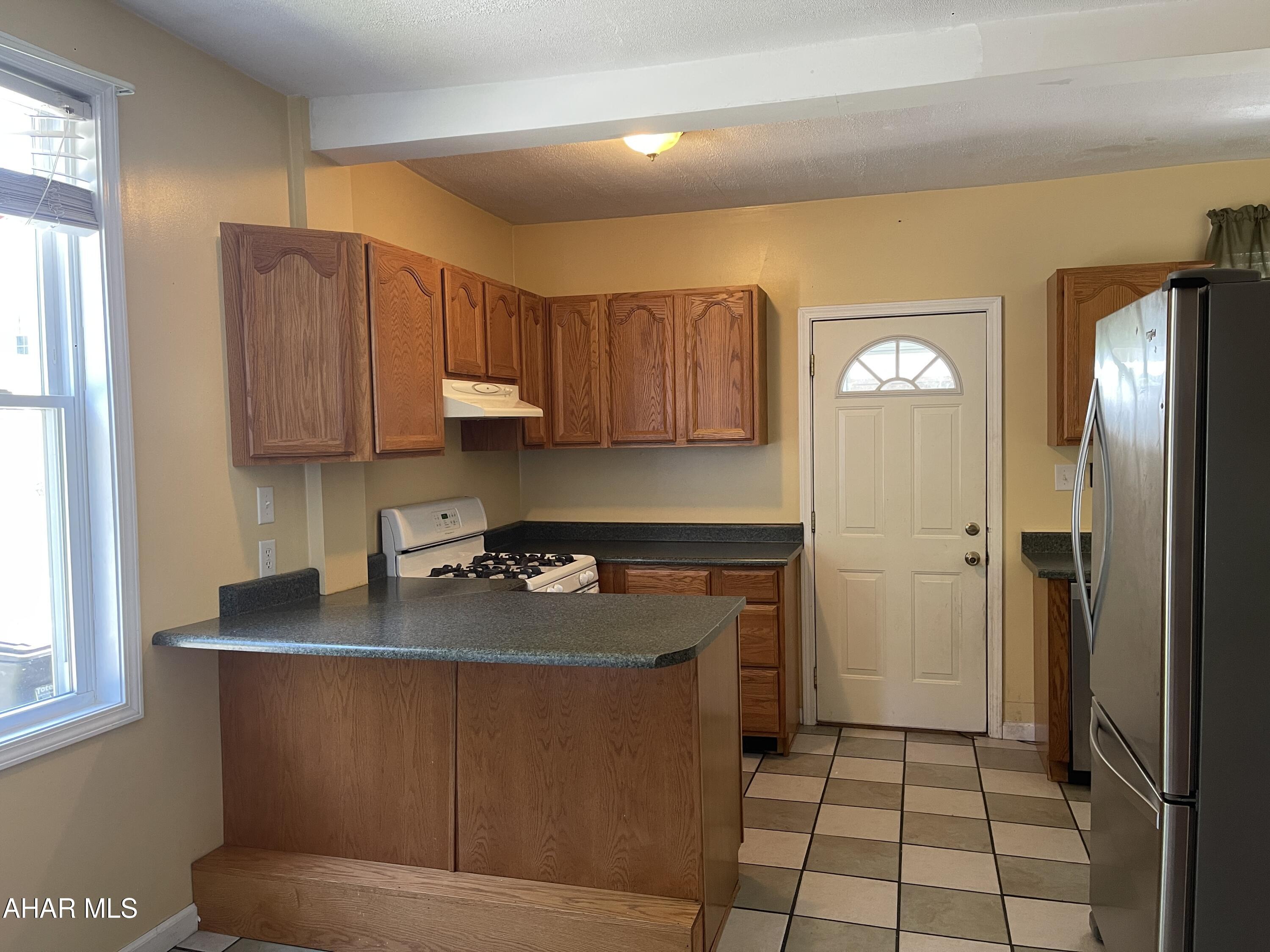 Juniata - Residential