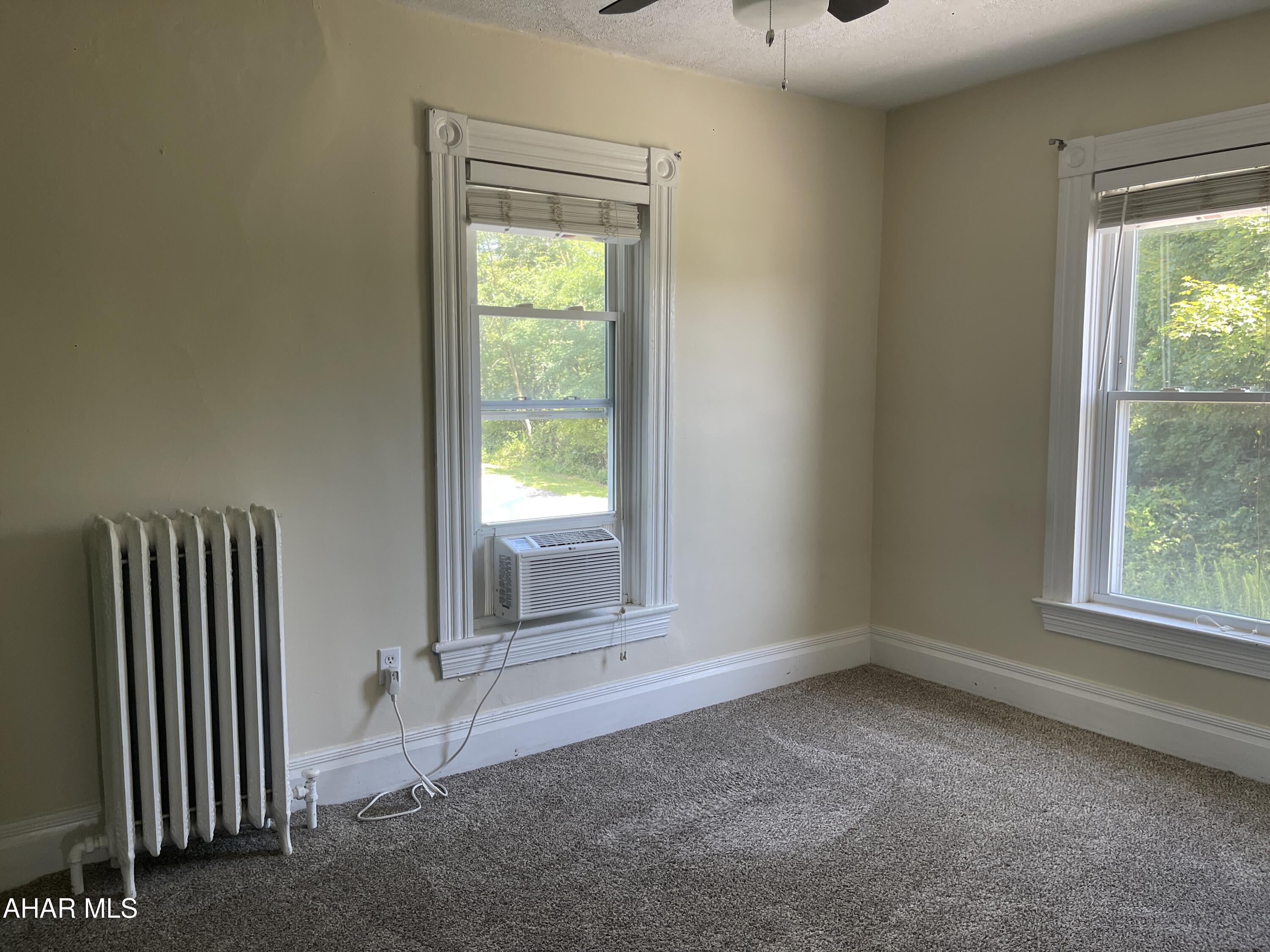Juniata - Residential