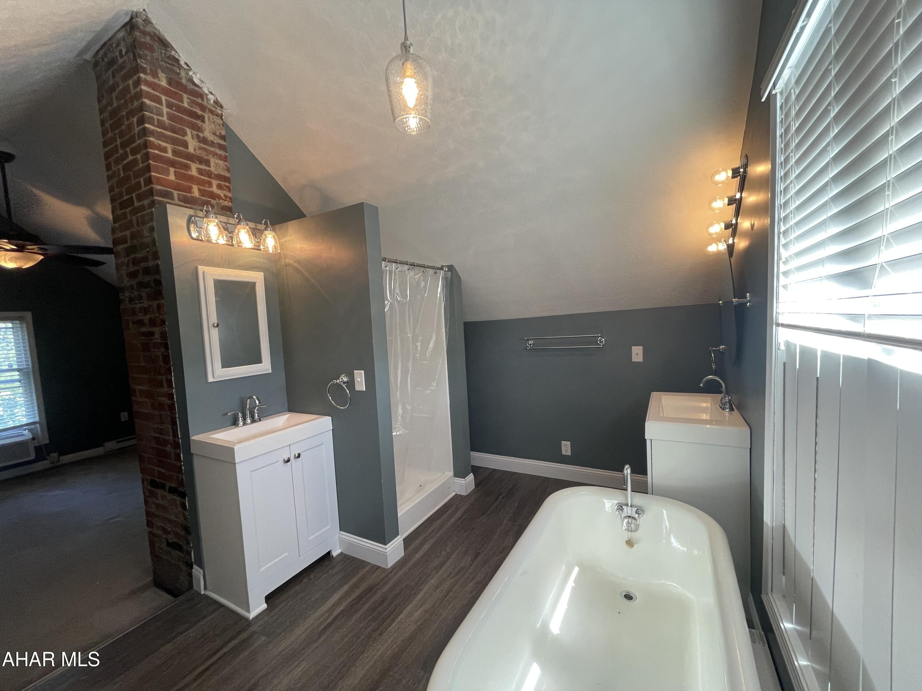 Juniata - Residential