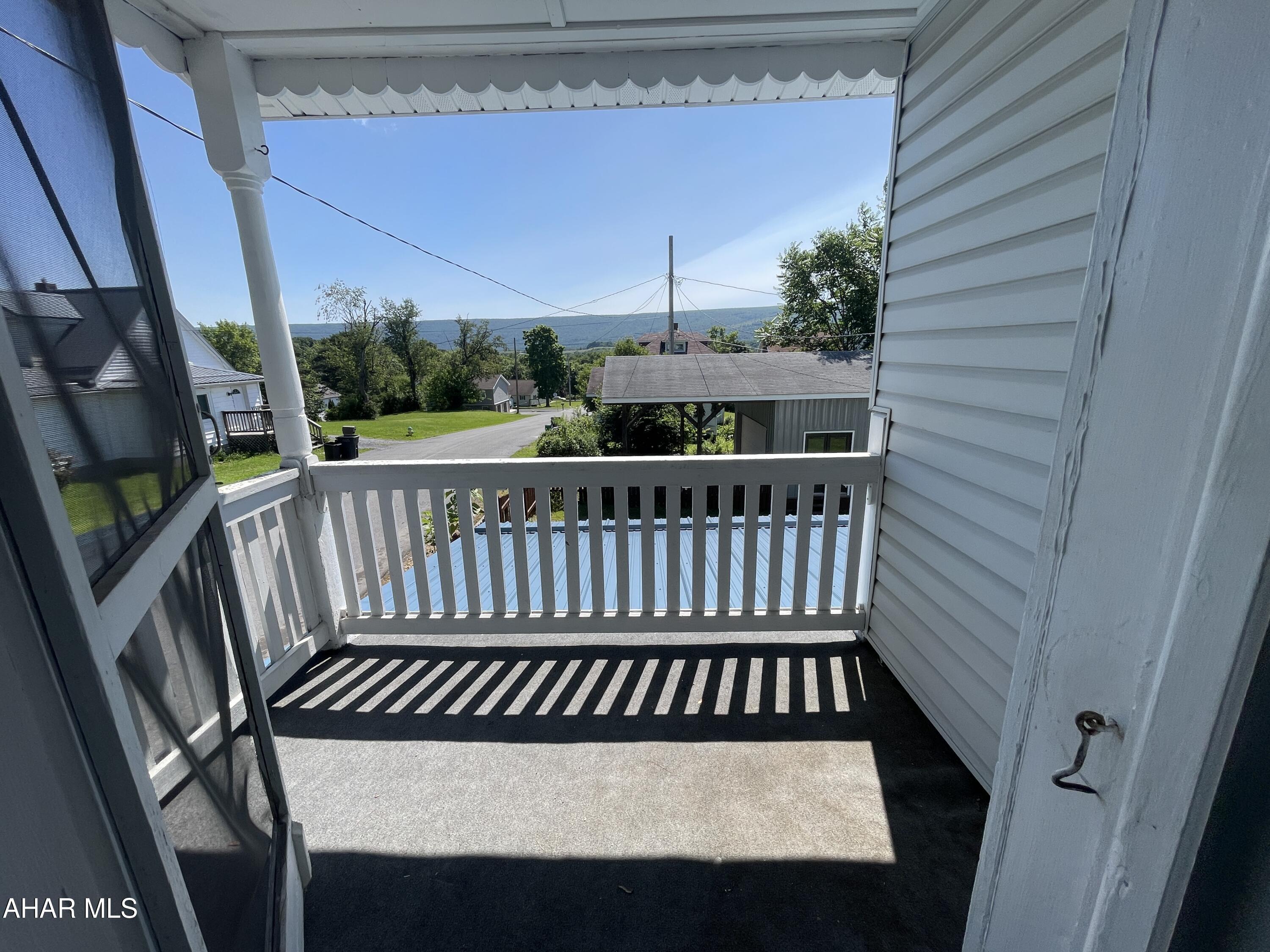 Juniata - Residential