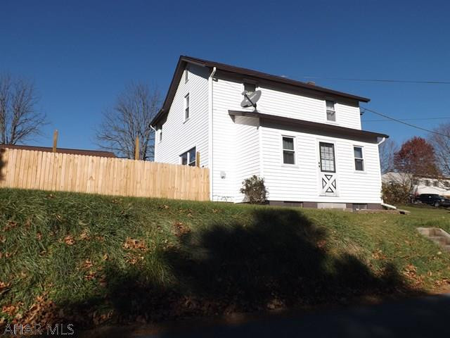 Pack your bags and move to the country !  This very well maintained 2 bedroom home is perfect for a small family that wants peace and quiet.  Sitting on just under 1 acre, you'll have plenty of privacy and room to entertain.  The office could very easily be converted into a 3rd bedroom with the addition of a heat source.  With an on site septic system, a 7 year old well and an oil furnace, the only utility bill you will have is electric.  Don't miss this rare opportunity to live less than 2 miles from the beautiful Canoe Creek State Park.  Call for your private tour today !
