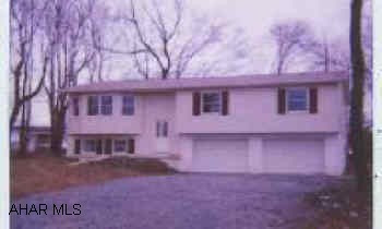 New construction on nice lot! Buy now to pick your colors. Call Louann Hoffman for more details! New construction on nice lot! Buy now to pick your colors. Call Louann Hoffman for more details!