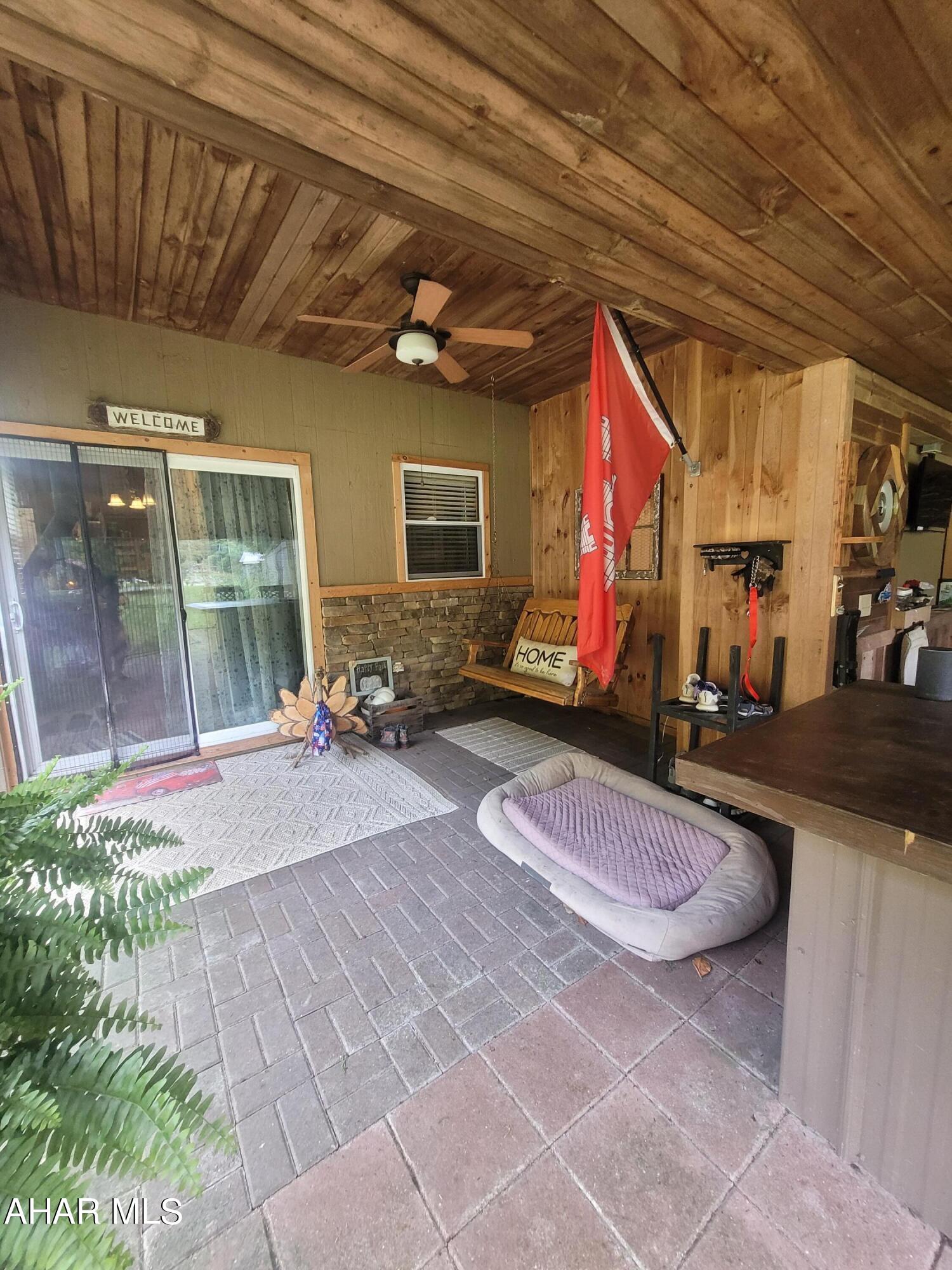 Glendale Yearound - Residential