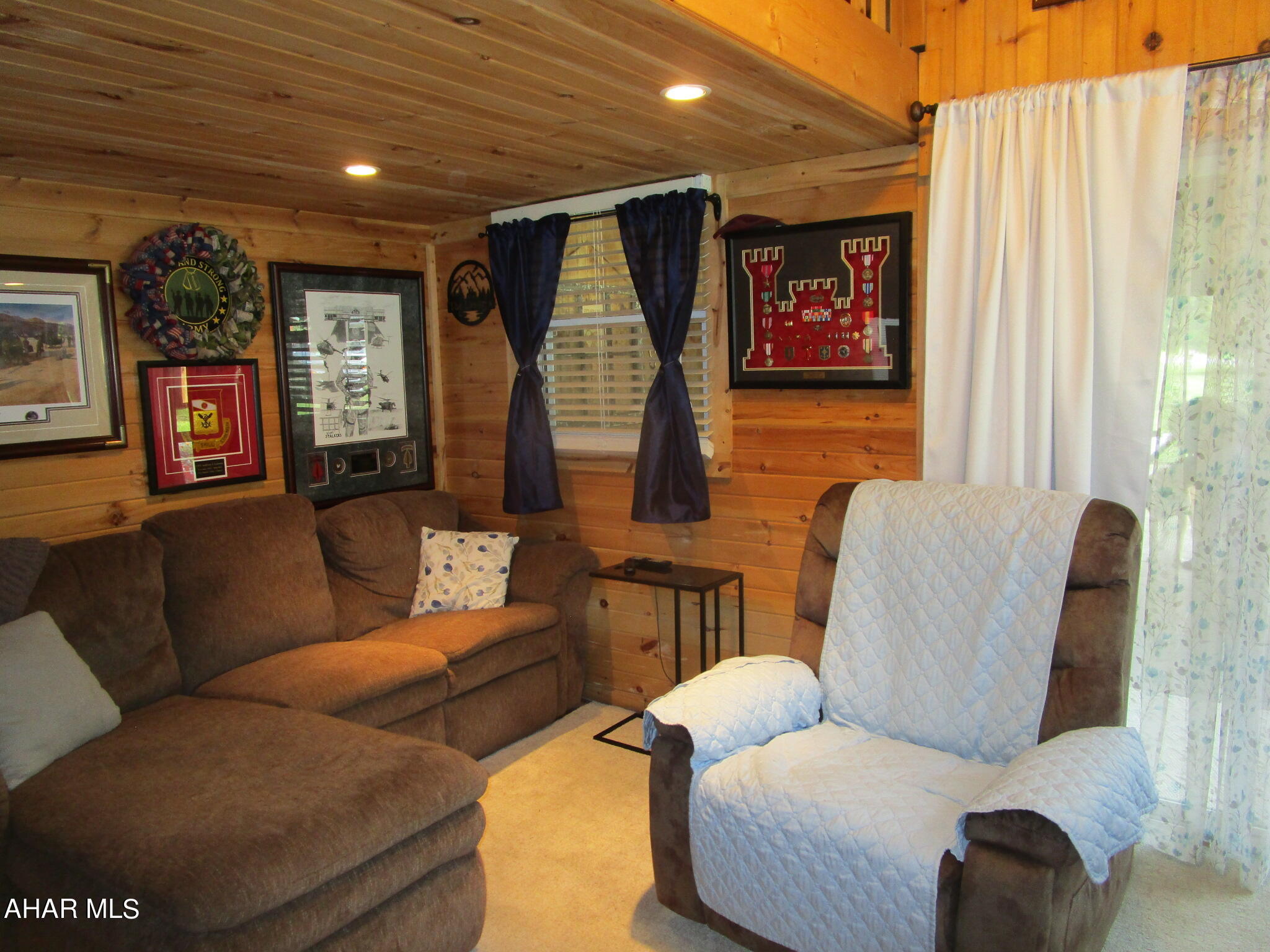 Glendale Yearound - Residential