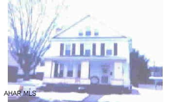 Beautifully decorated 2 story home. Large eat-in kitchen with oak cabinets, formal dining rm., spacious living rm, 3 bedrooms, walk-in closets, skylights, completely remodeled, new roof, new windows and carpet, central air, 2-car garage, elegant throughou Beautifully decorated 2 story home. Large eat-in kitchen with oak cabinets, formal dining rm., spacious living rm, 3 bedrooms, walk-in closets, skylights, completely remodeled, new roof, new windows and carpet, central air, 2-car garage, elegant throughout!
