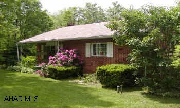 Well maintained - easy living ranch home on 3 acres