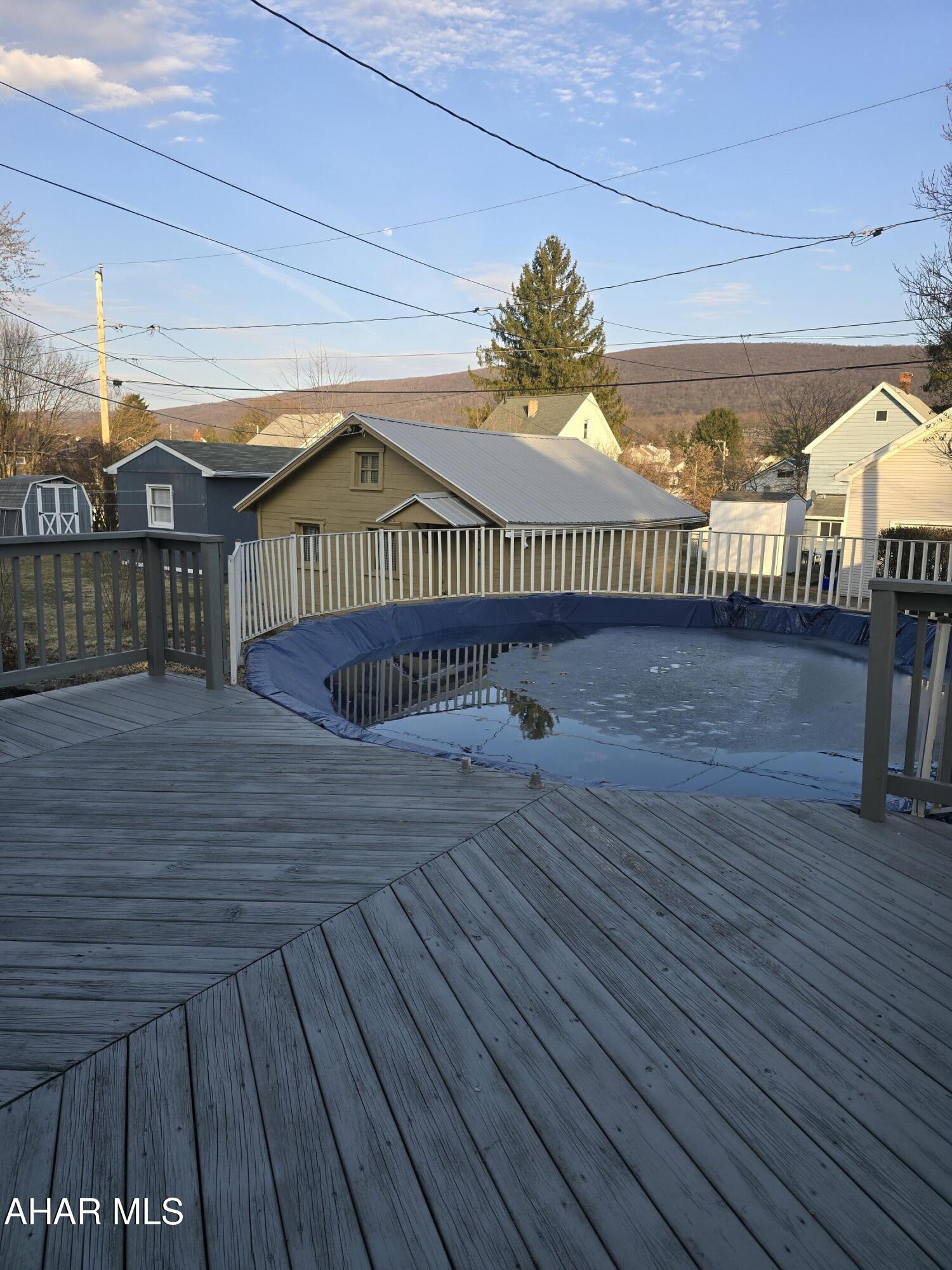 East End - Residential