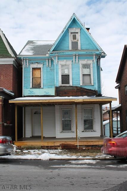 This home was once a beautiful home .. need