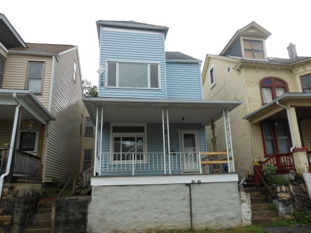 Property is being sold in AS IS condition. This is a Fannie Mae HomePath property.