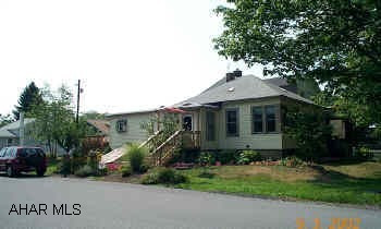 Garden Heights 2 BD on corner lot - many newer improvements.