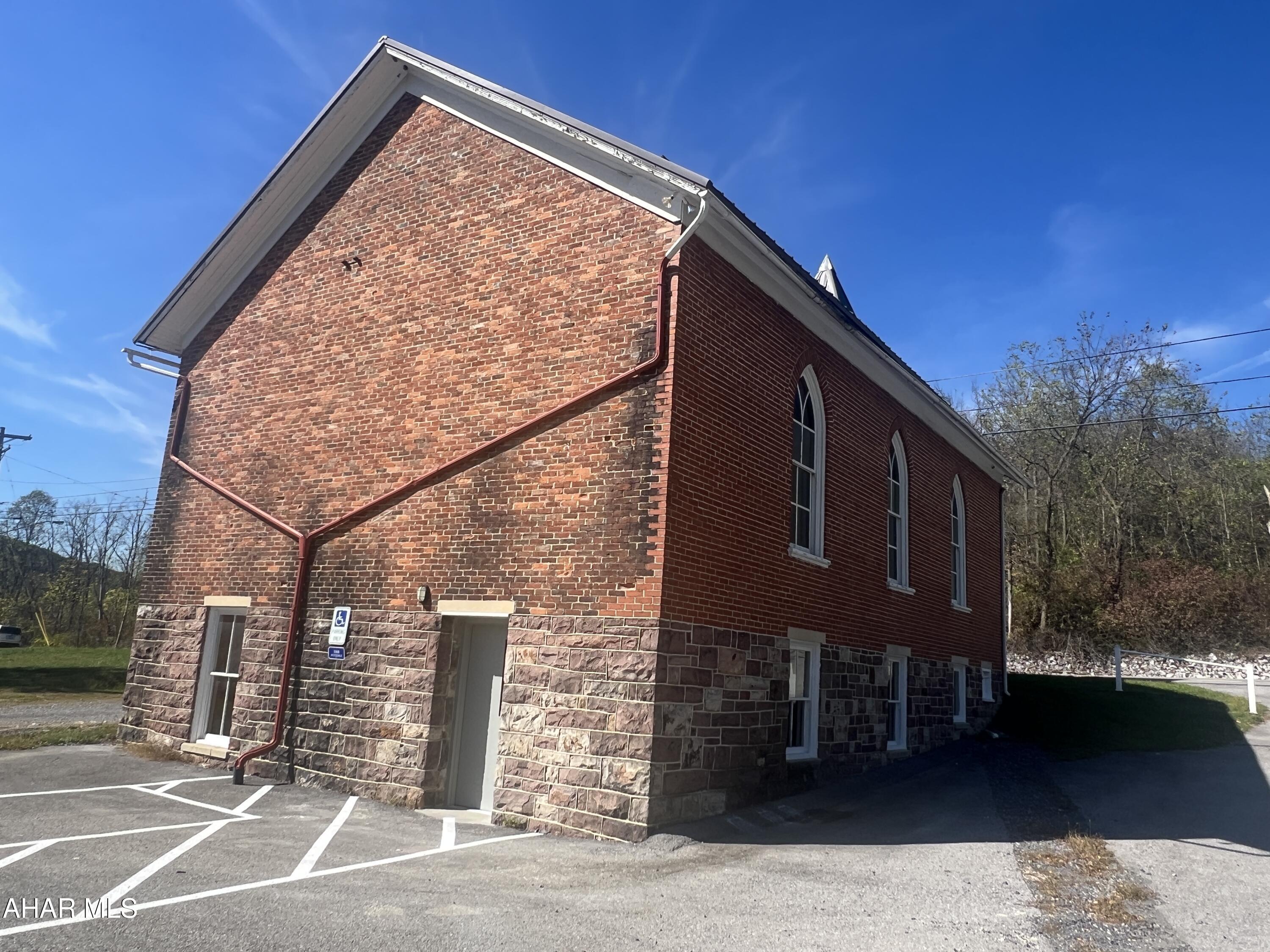 None - Commercial Lease