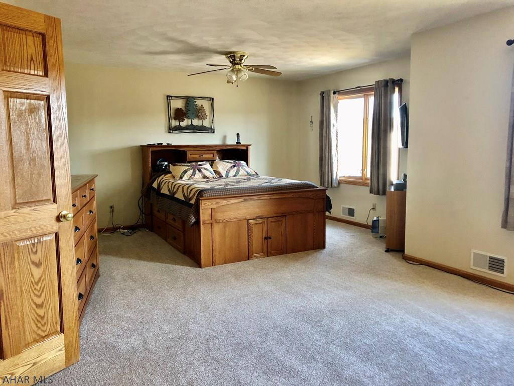 Hollidaysburg - Residential