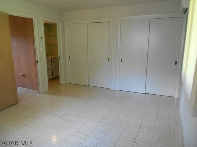Meadowbrook - Residential