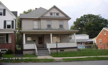 Fairview home, 3 bedroom, 1 bath, well maintained.  Exterior just painted, hardwood floors, fireplace in living room, fenced in double lot.  Call Crystal 946-4343 x164. FAIRVIEW HOME, 3 BEDROOM, 1 BATH, WELL MAINTAINED.  EXTERIOR JUST PAINTED, HARDWOOD FLOORS, FIREPLACE IN LIVING ROOM, FENCED IN DOUBLE LOT.  CALL CRYSTAL 946-4343 X164.
